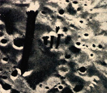 Лунная аномалия - шесть башен, снимок -lunar-orbiter2